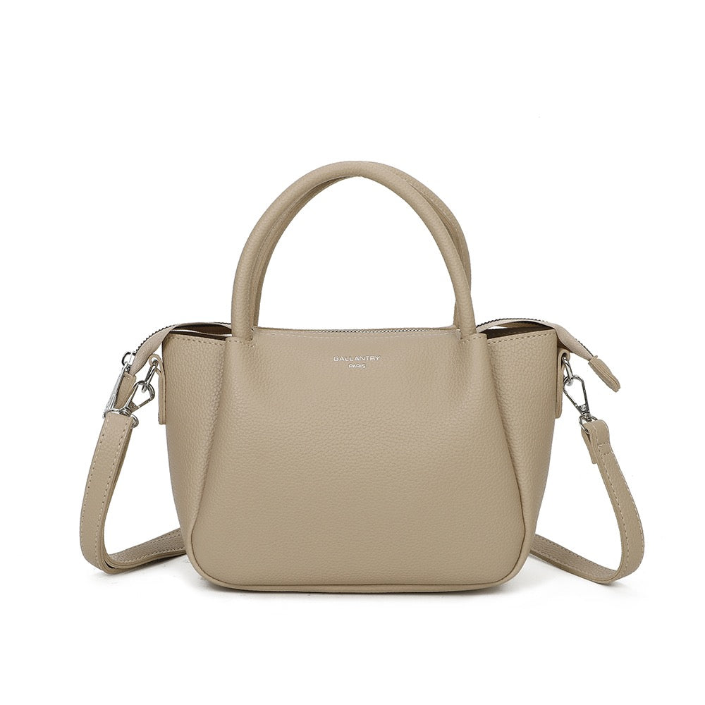 Gallantry | Isabella Crossbodytas