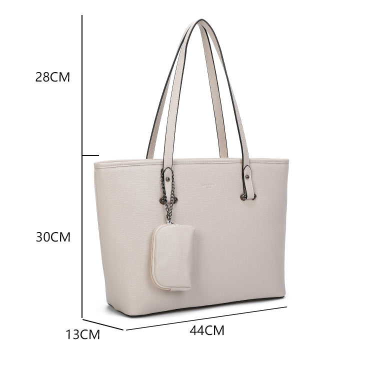 Gallantry | Maud Shopper